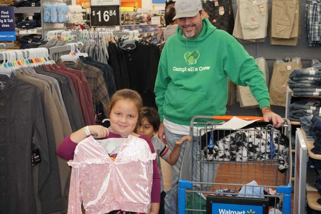 DSC00769 Clothe a child 2018